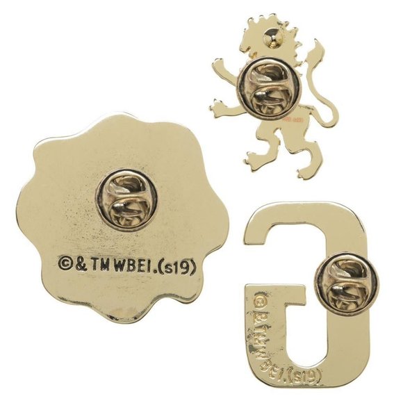 Harry Potter Hogwarts Gryffindor Collectible Pins - Picture 2 of 3